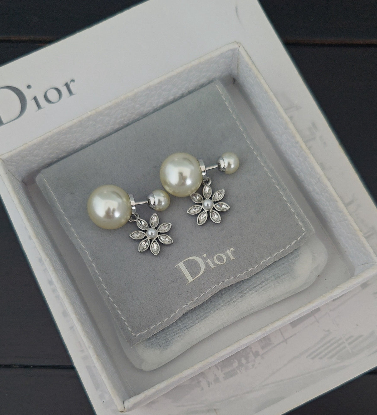 Dior