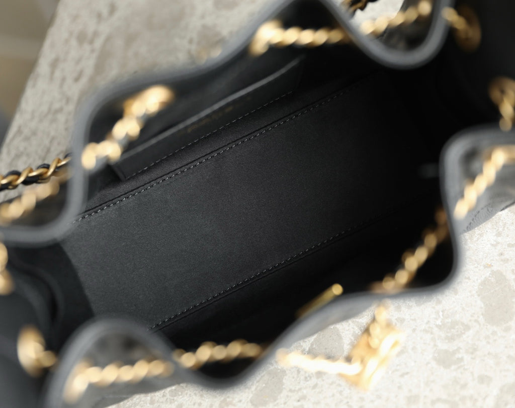 Chanel 25