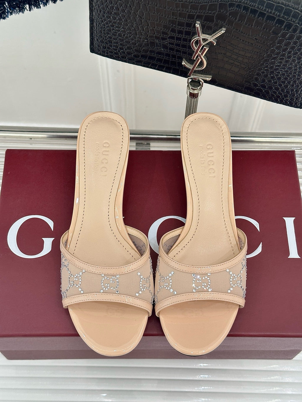 Gucci Slides Mules