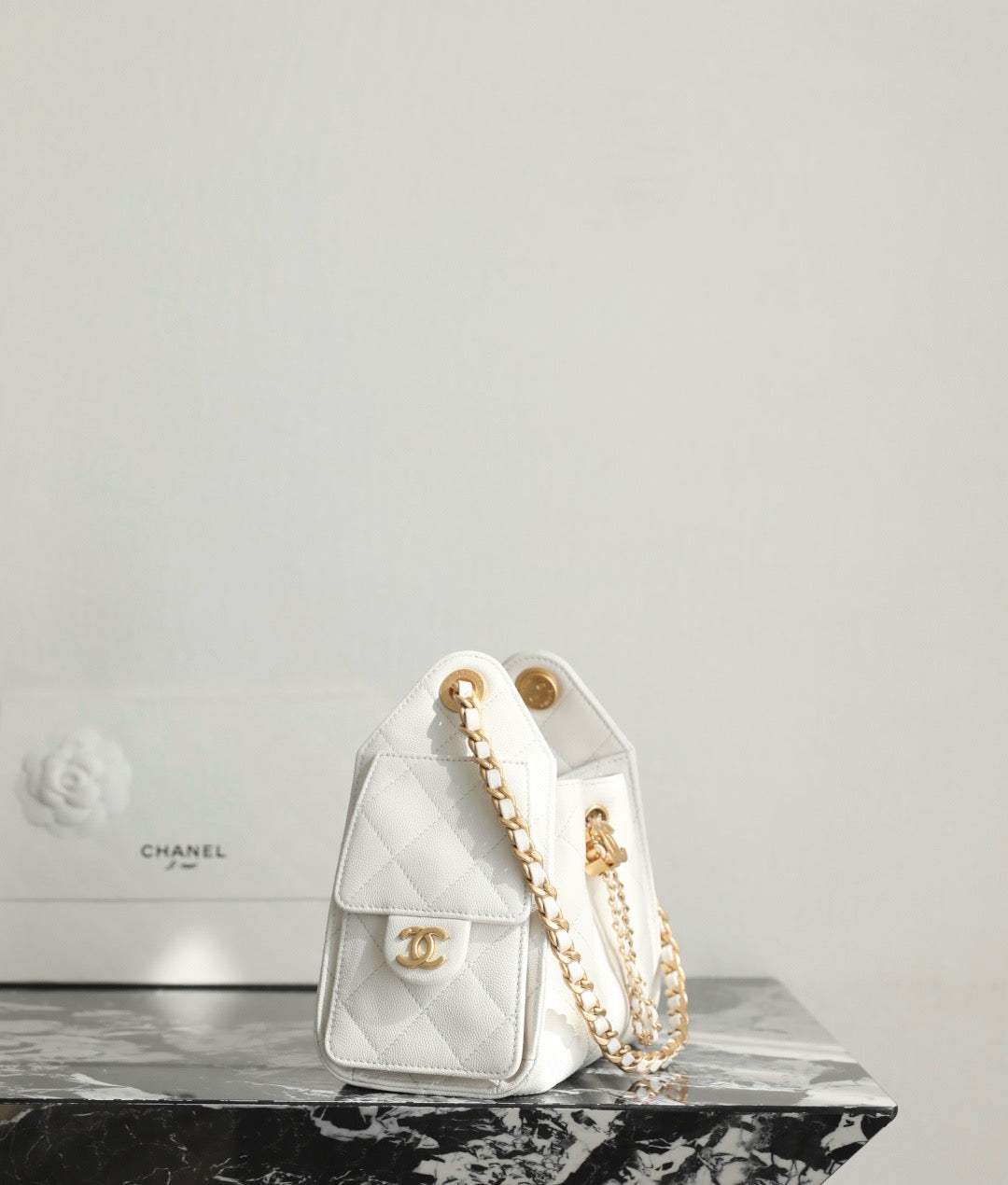 Chanel 25
