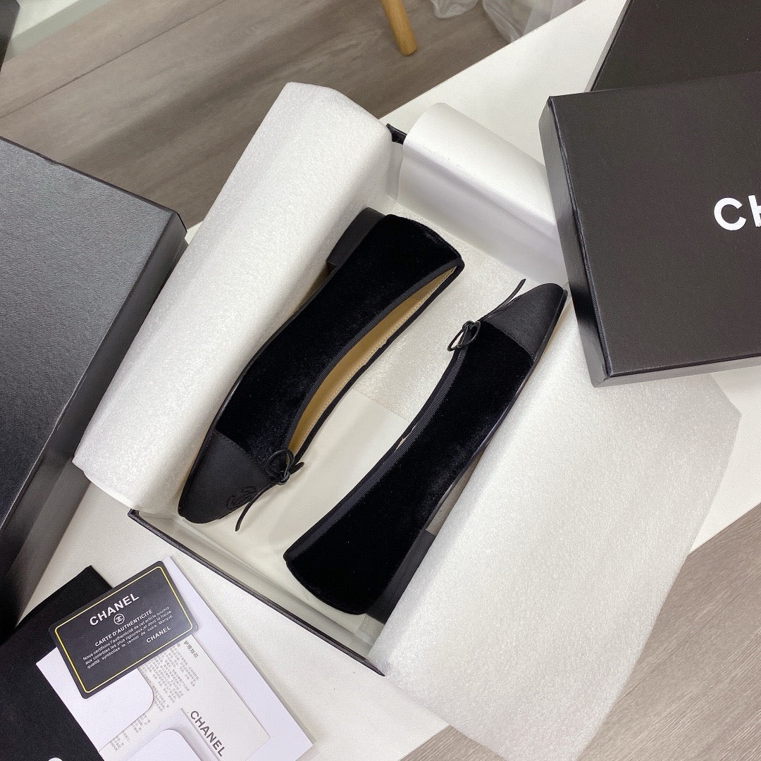 Chanel Ballet Tweed Flats