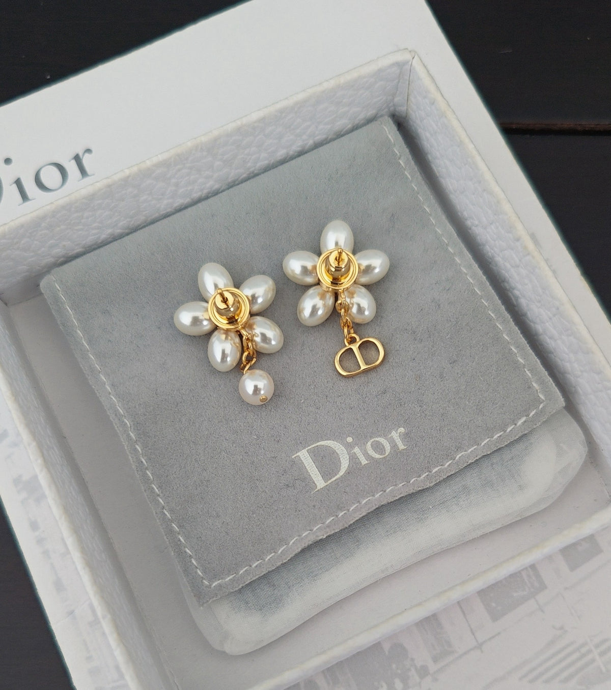 Dior