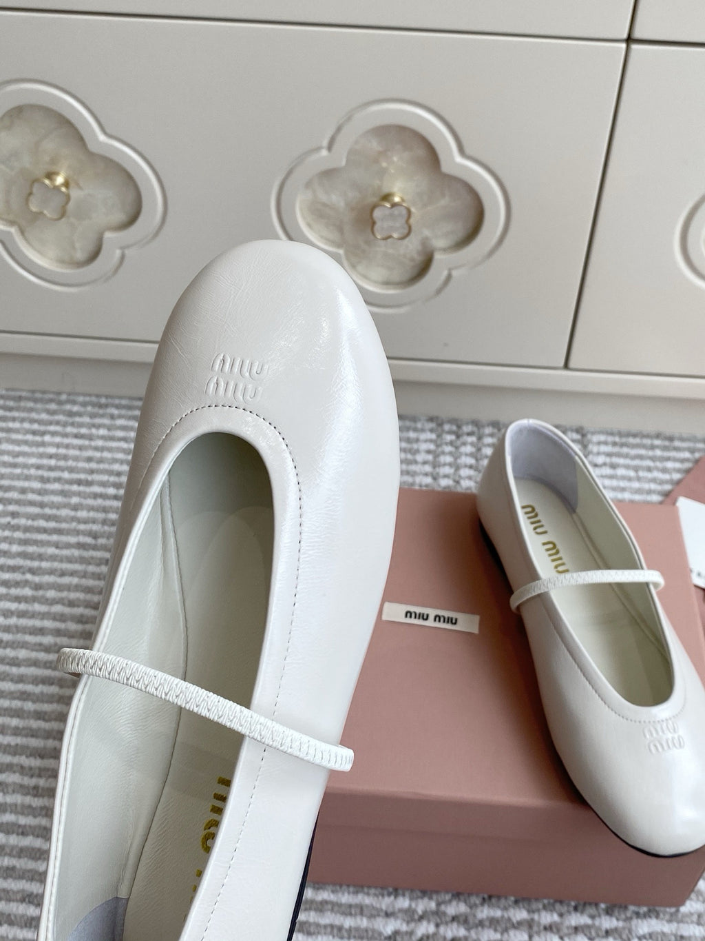 Miu Miu Flat Sandals