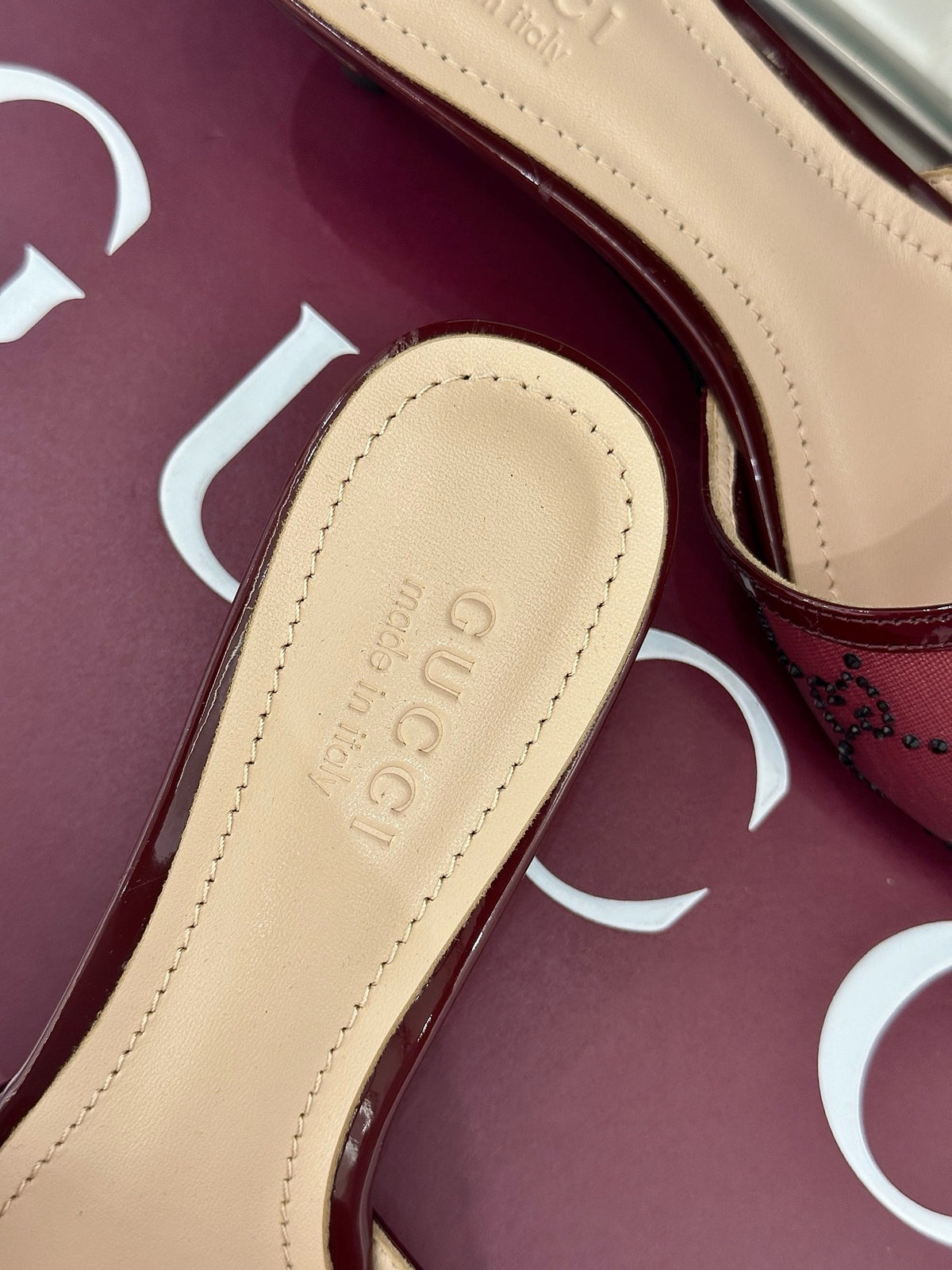 Gucci Mules Slides