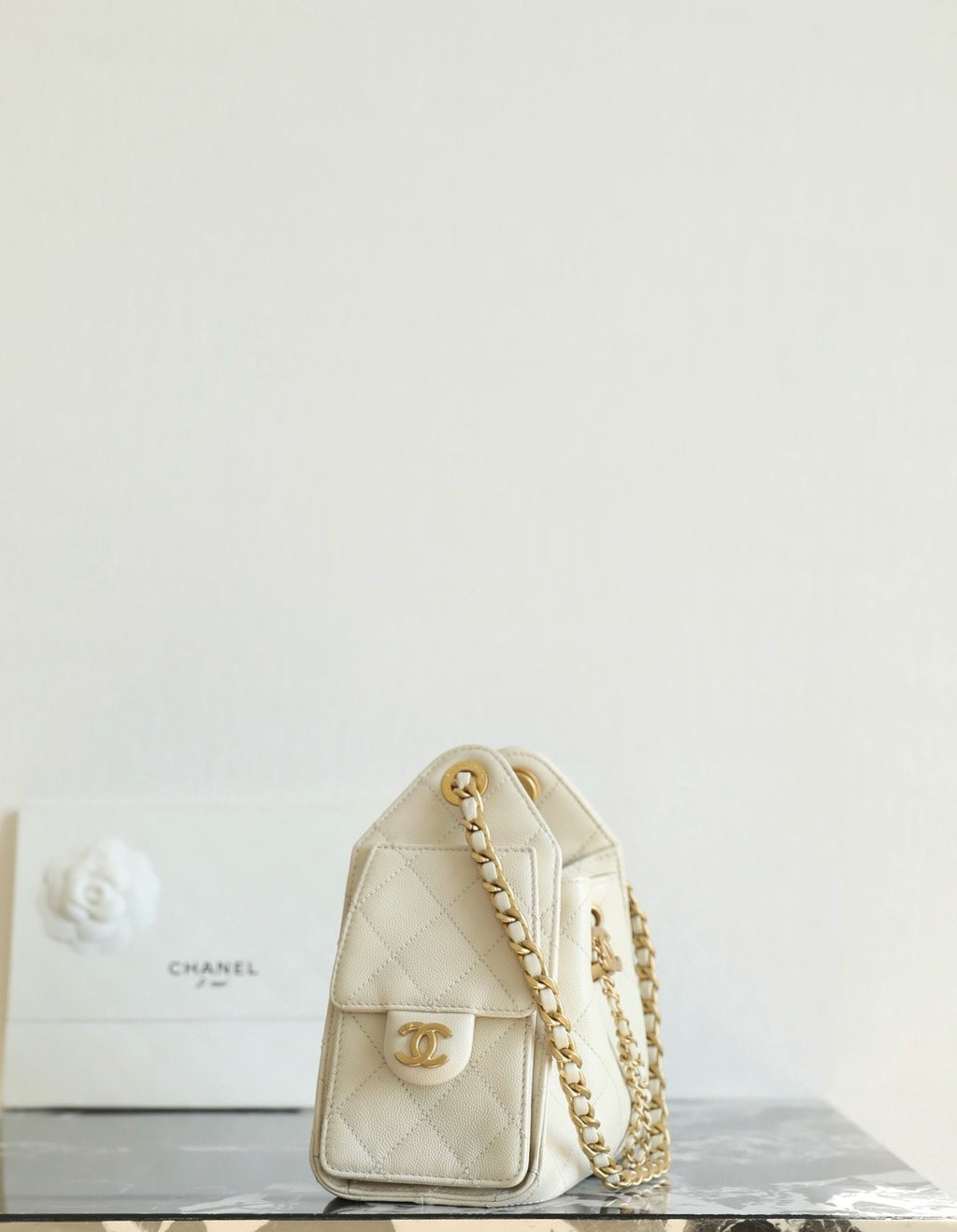 Chanel 25
