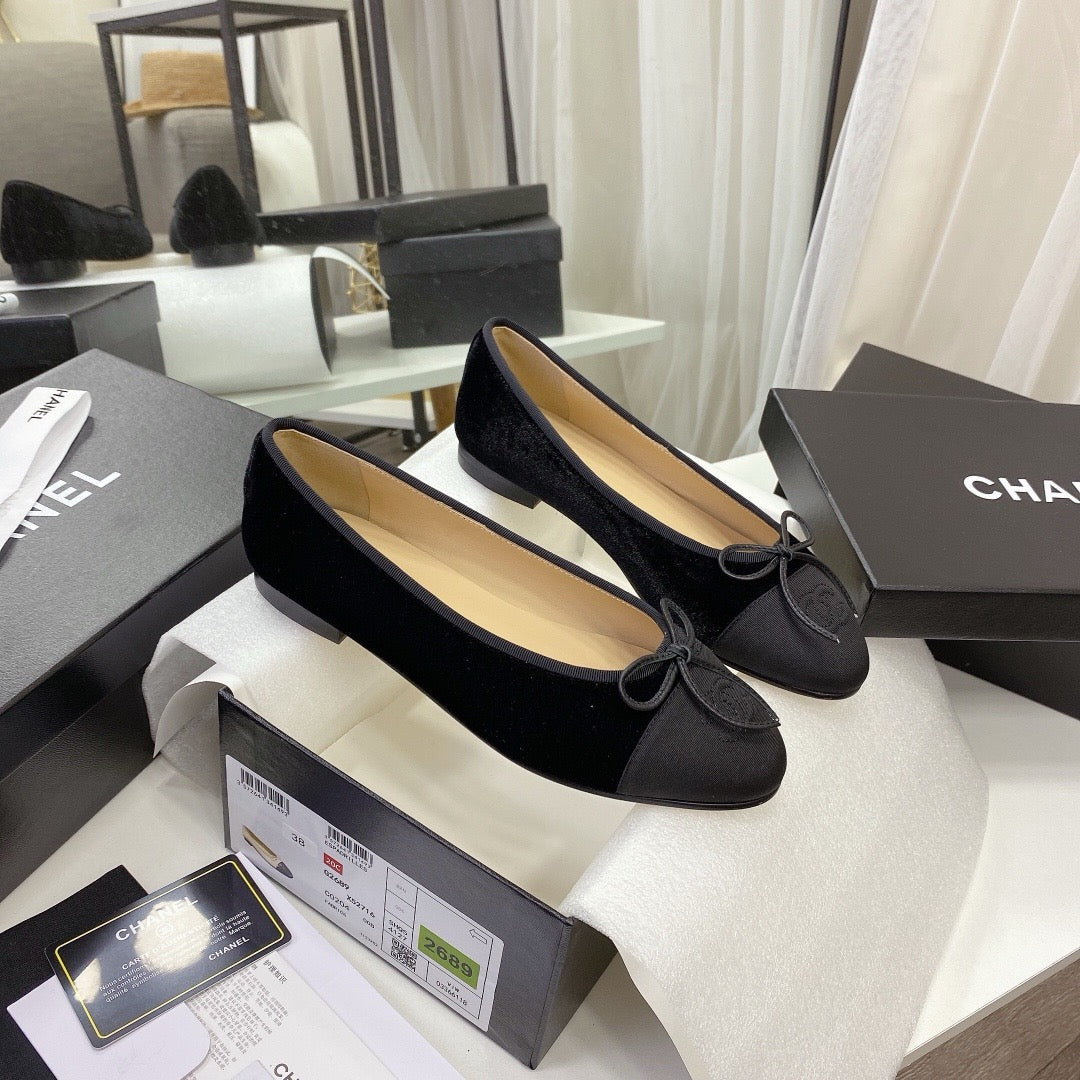 Chanel Ballet Tweed Flats