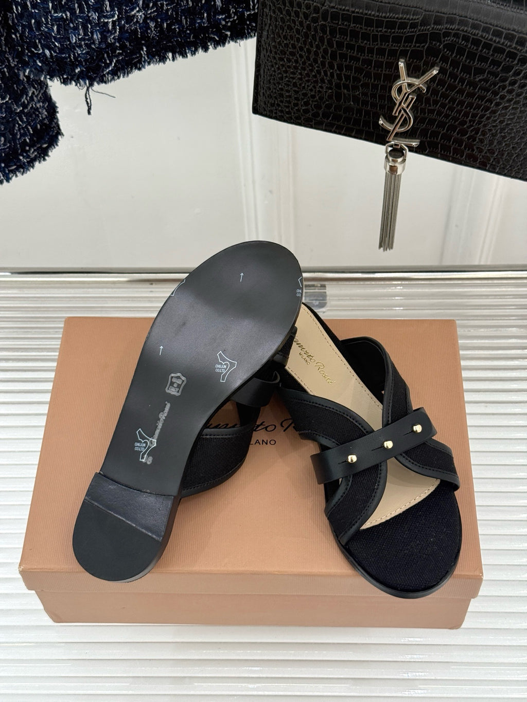 Gianvito Rossi Flats Sandals
