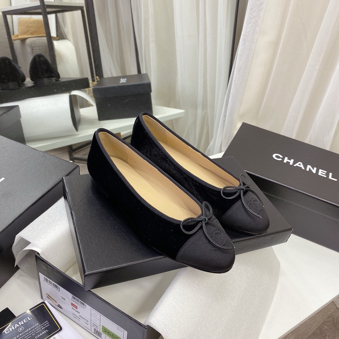 Chanel Ballet Tweed Flats