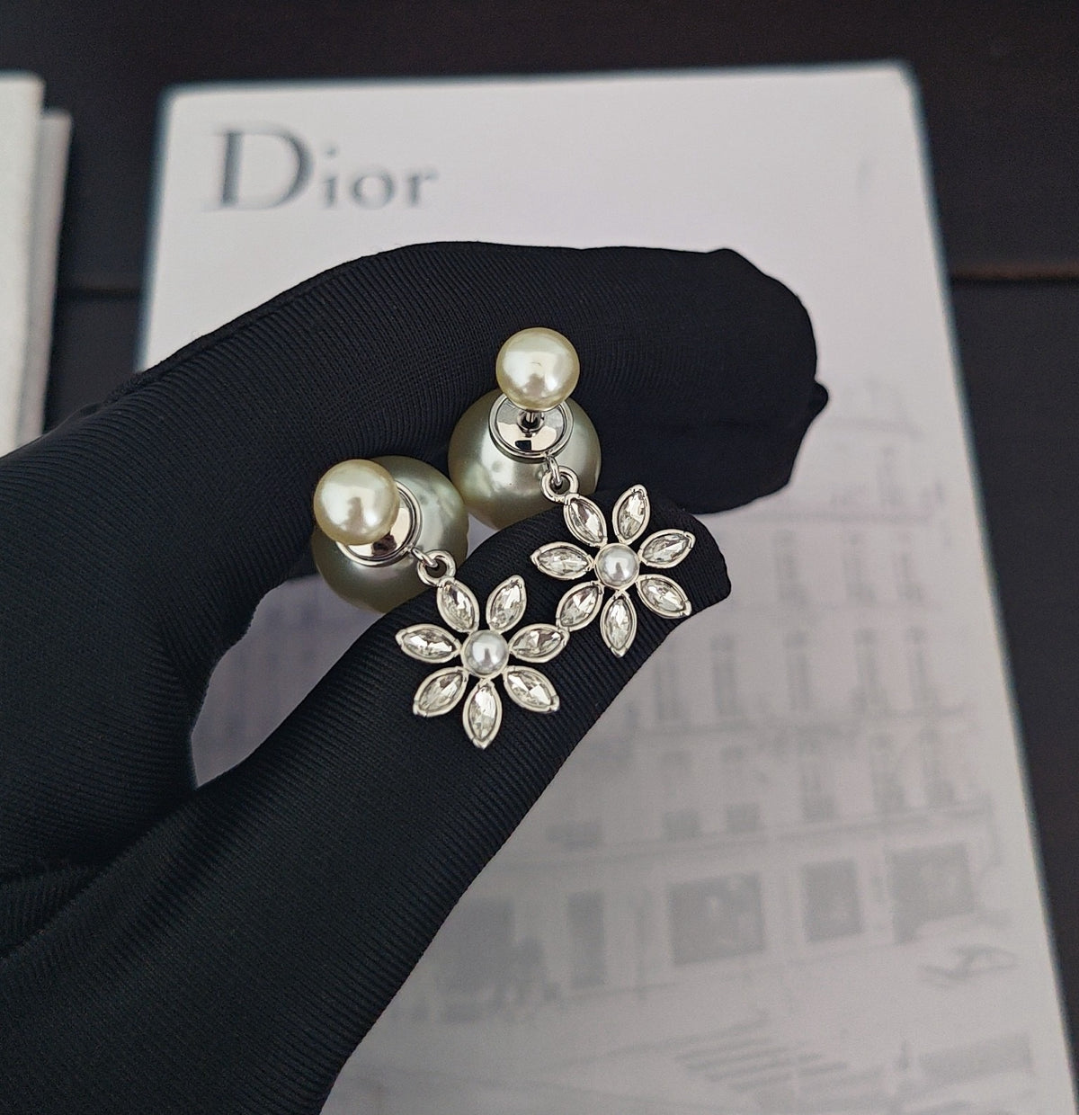 Dior