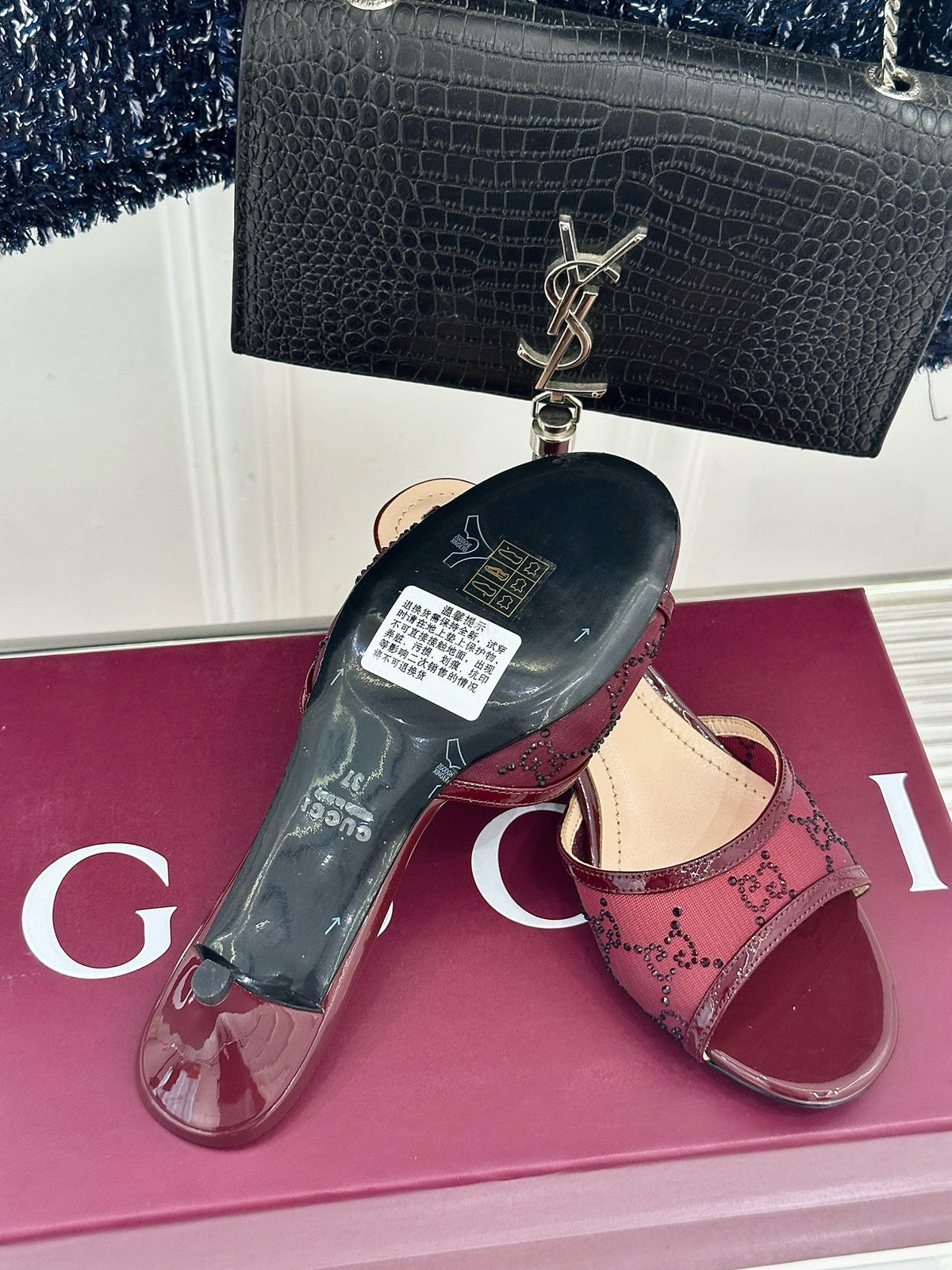 Gucci Mules Slides
