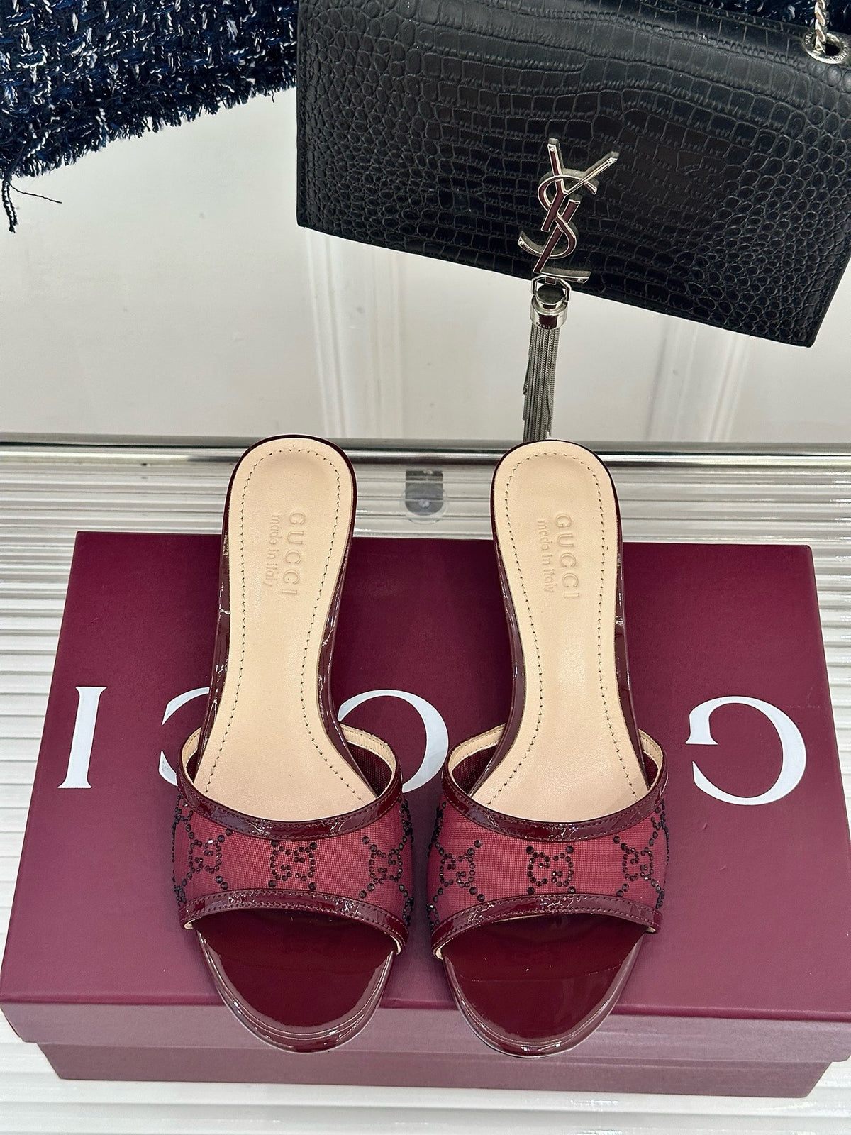 Gucci Mules Slides