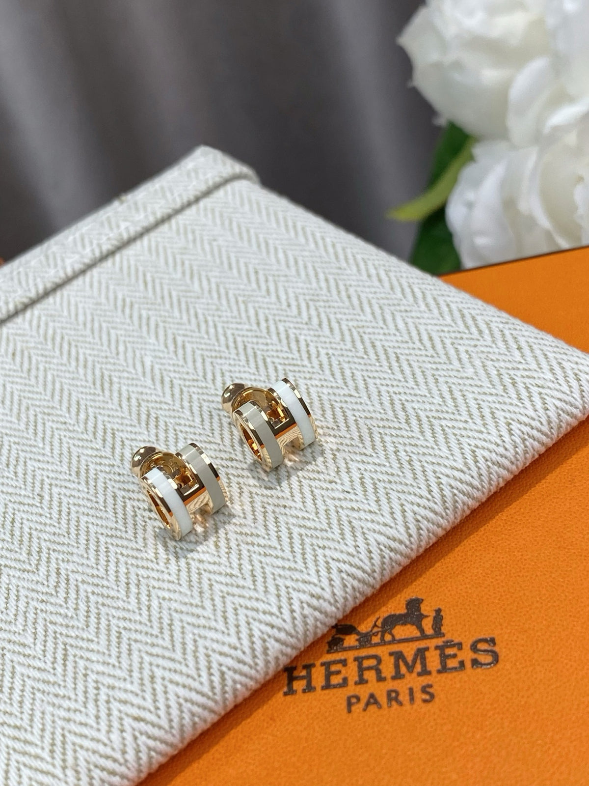 Hermes H Pop