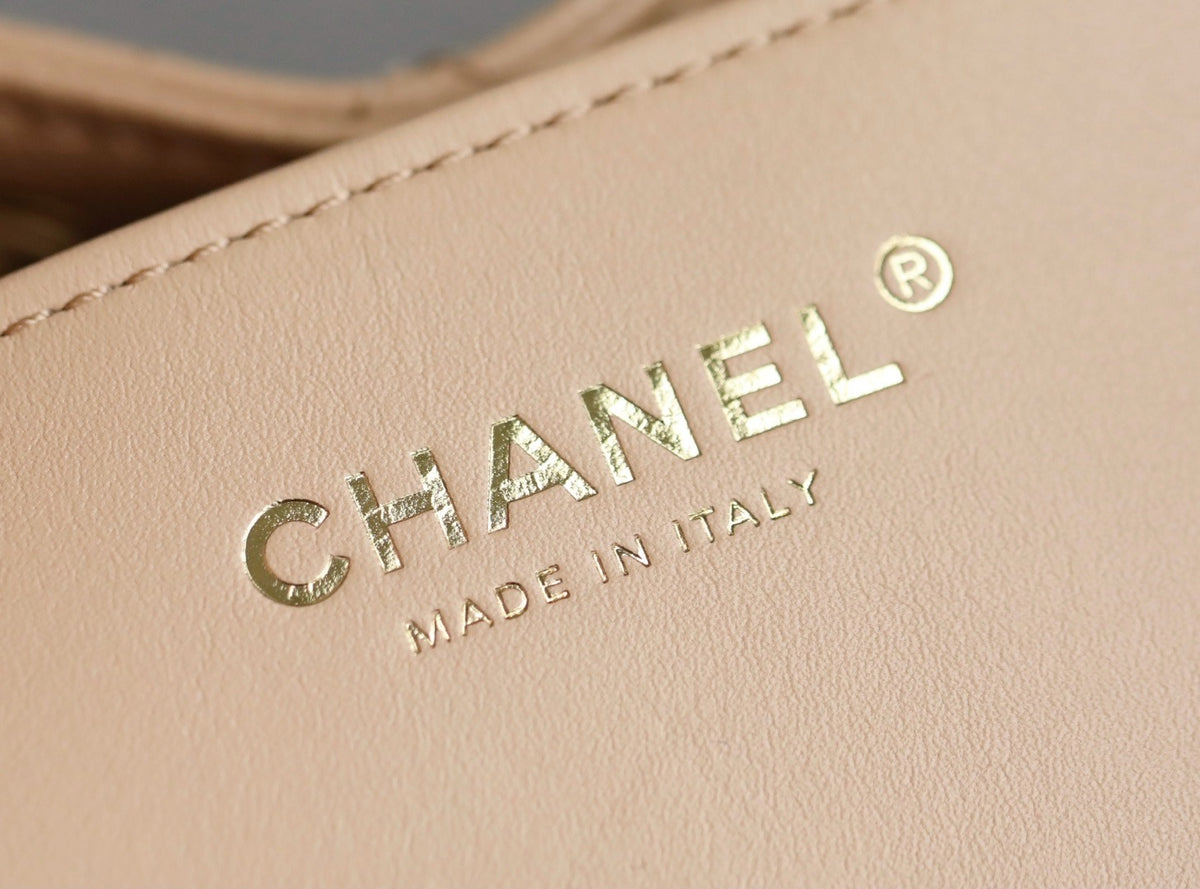 Chanel 25