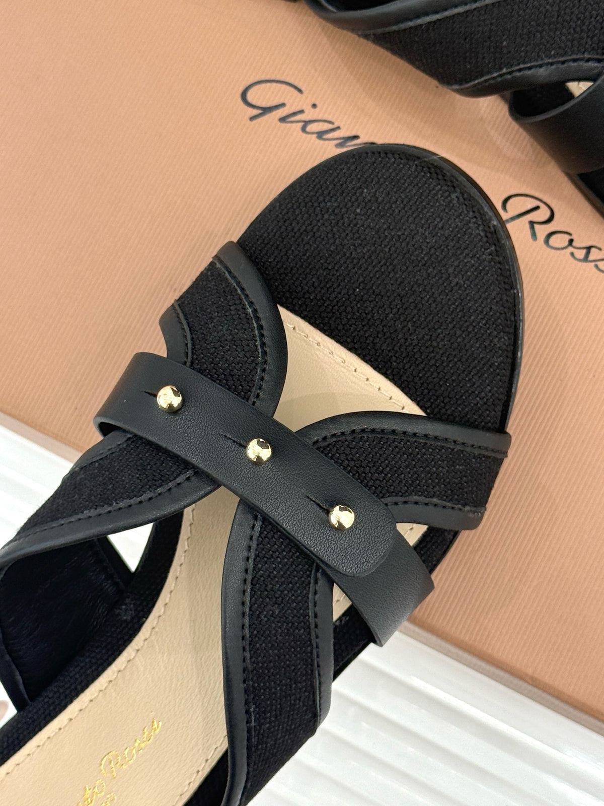 Gianvito Rossi Flats Sandals