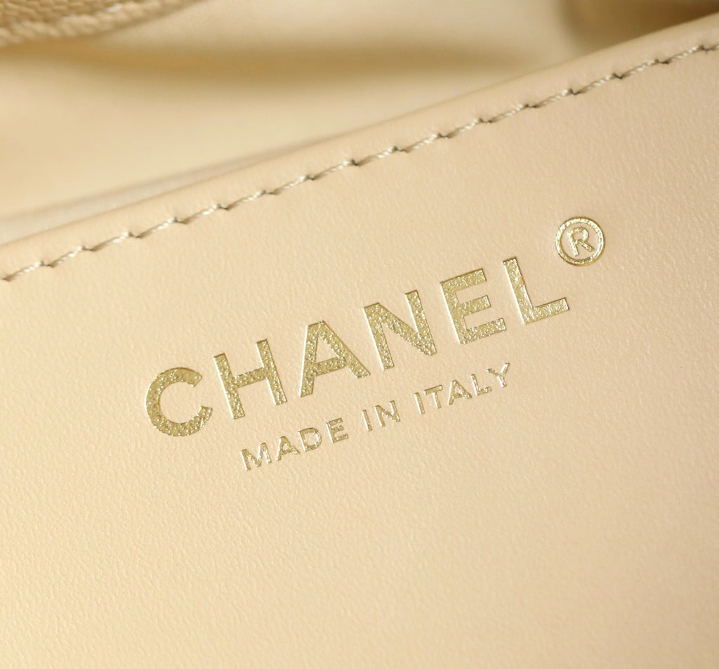 Chanel 25