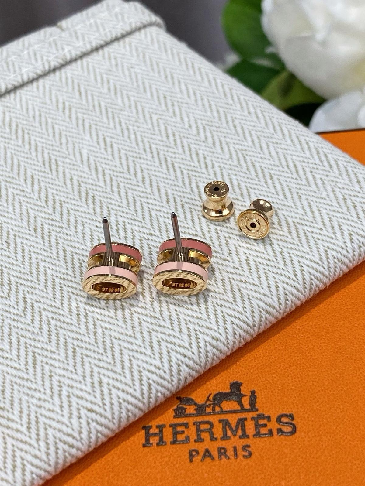 Hermes H Pop