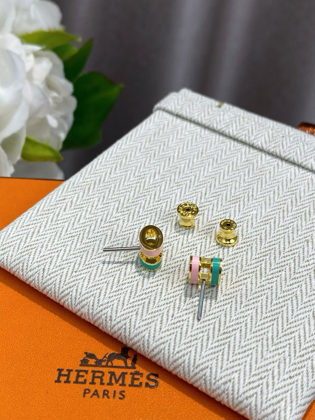 Hermes H Pop