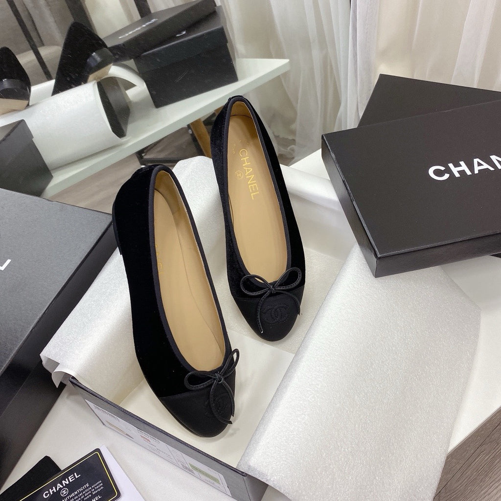 Chanel Ballet Tweed Flats