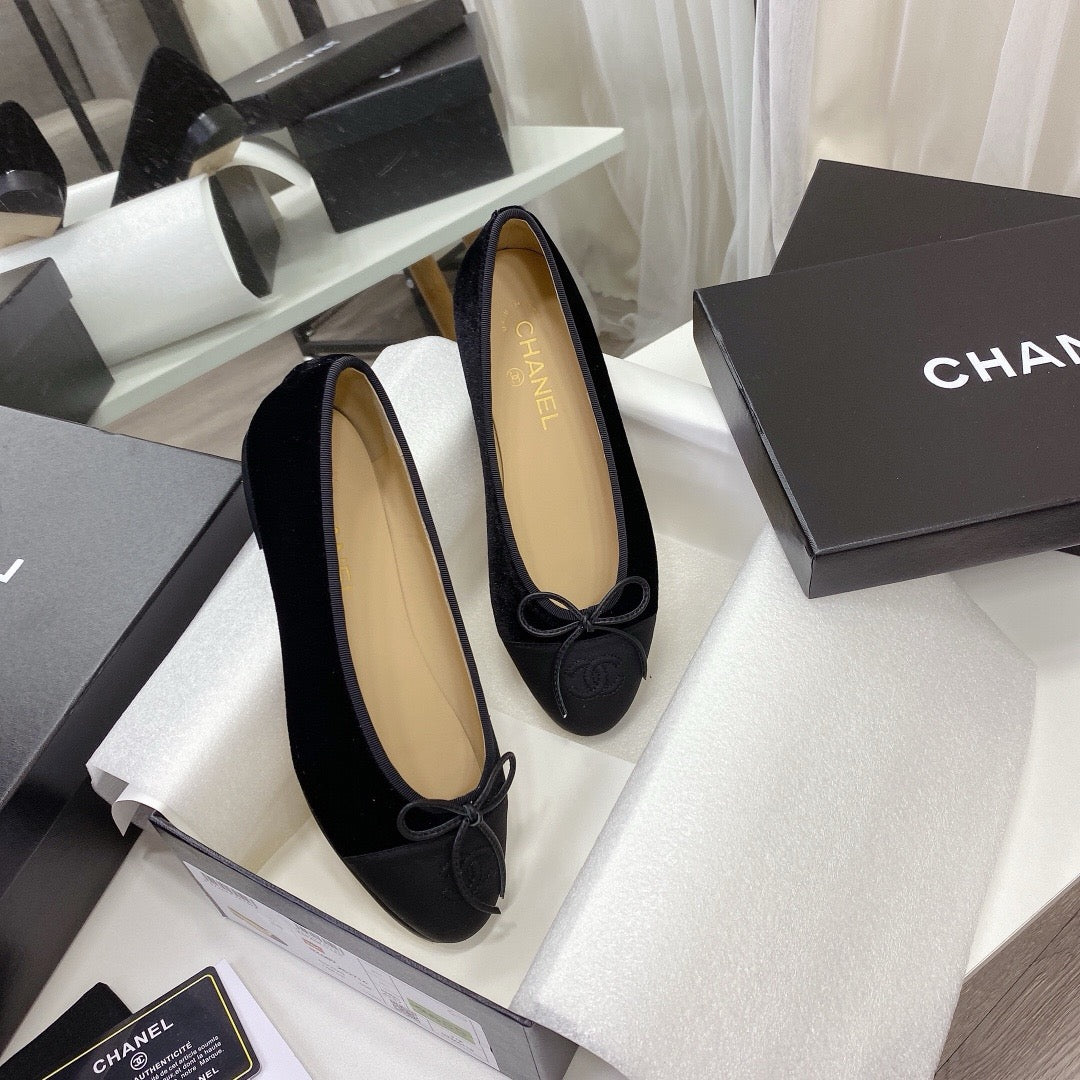 Chanel Ballet Tweed Flats