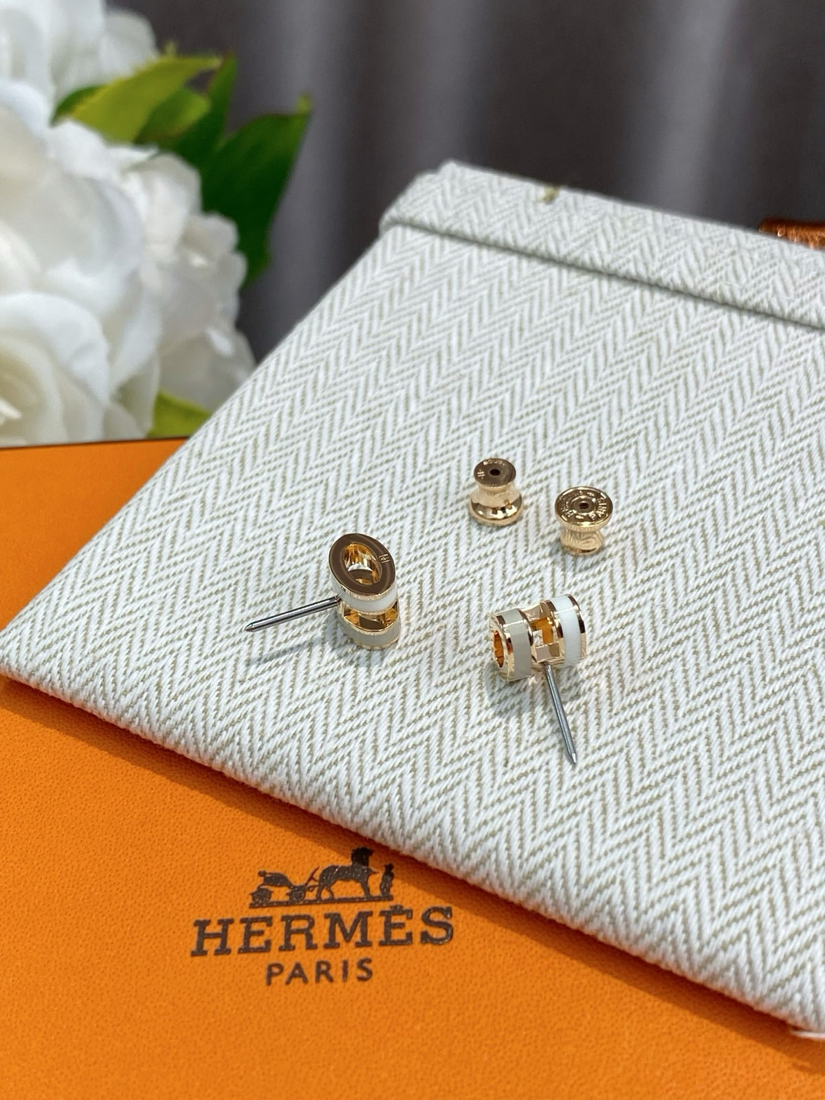 Hermes H Pop