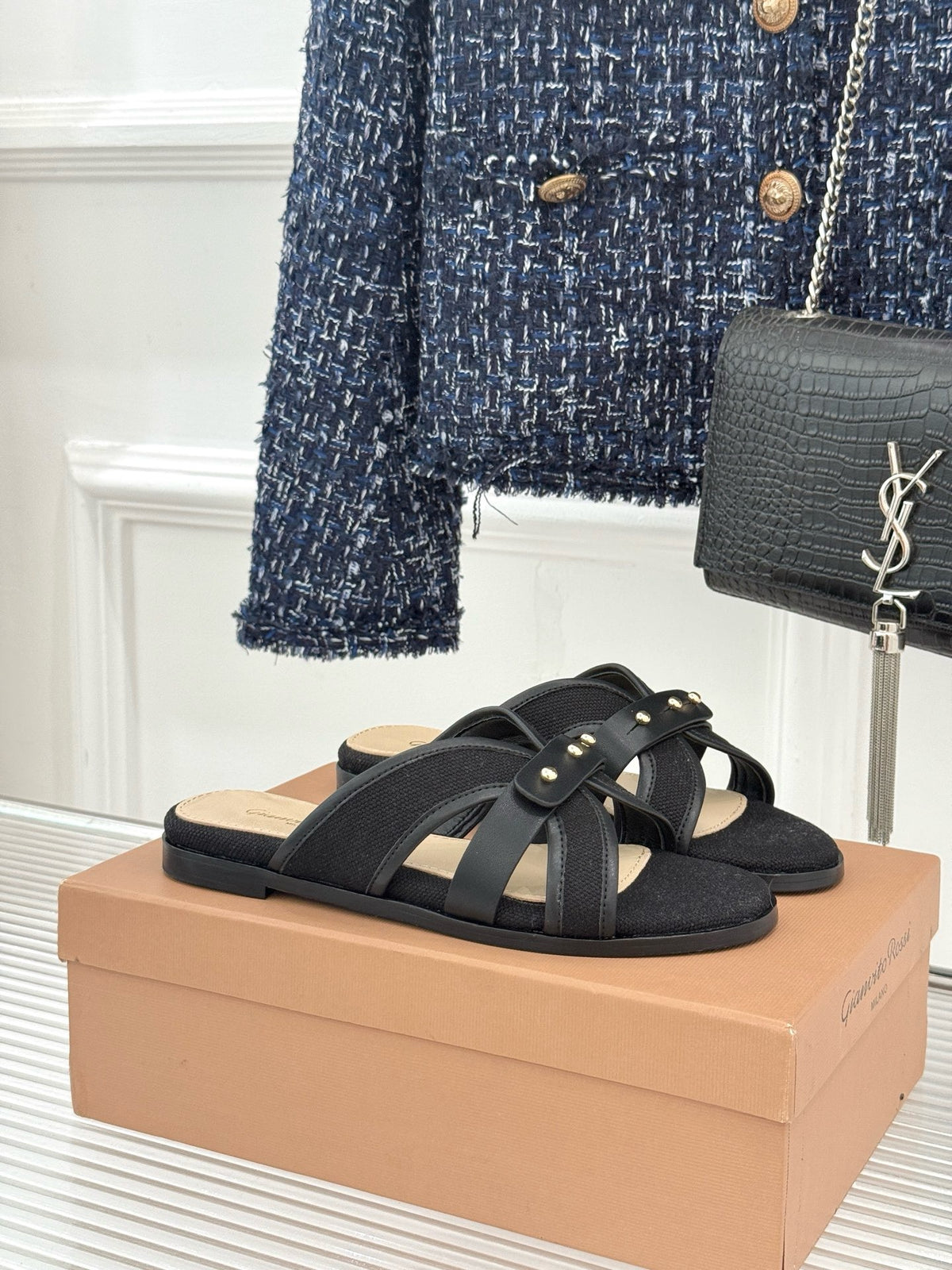 Gianvito Rossi Flats Sandals
