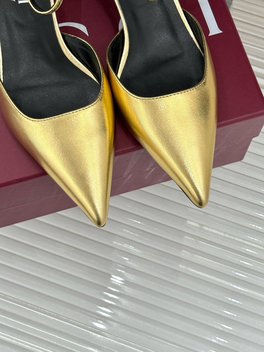 Gucci Slingback Kitten Heels