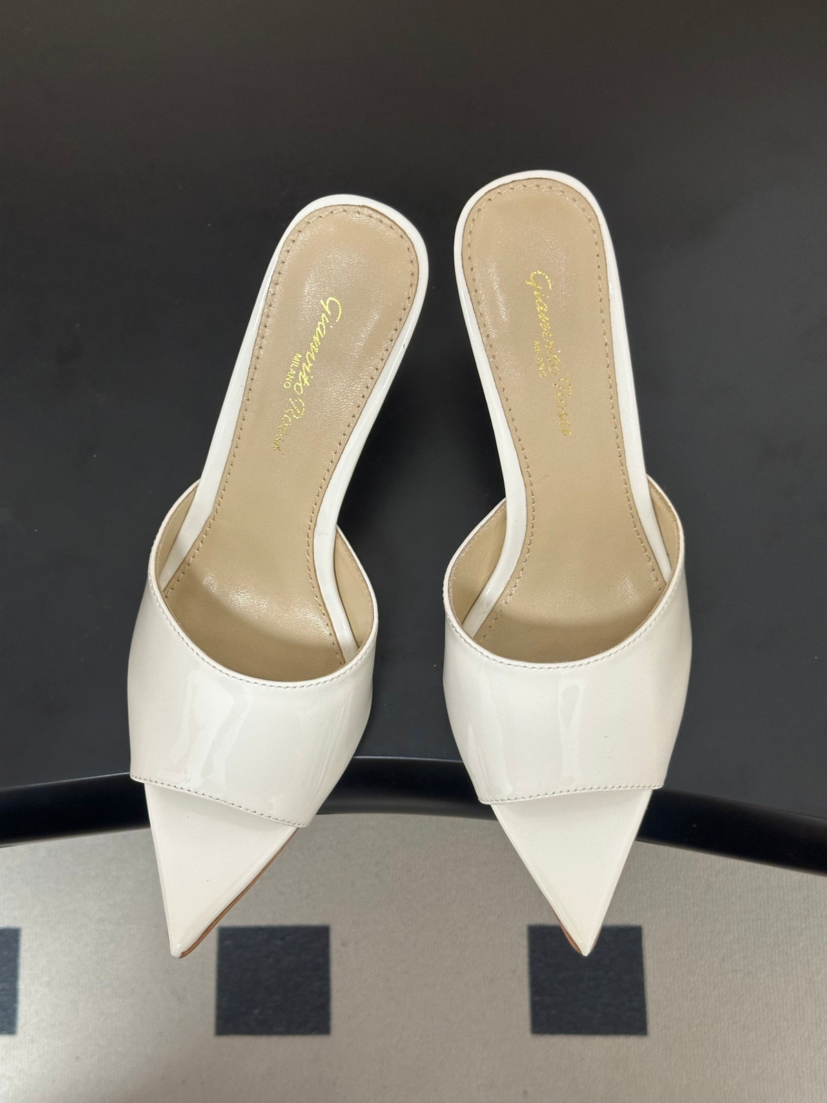 Gianvitto Rossi Mules Sandals