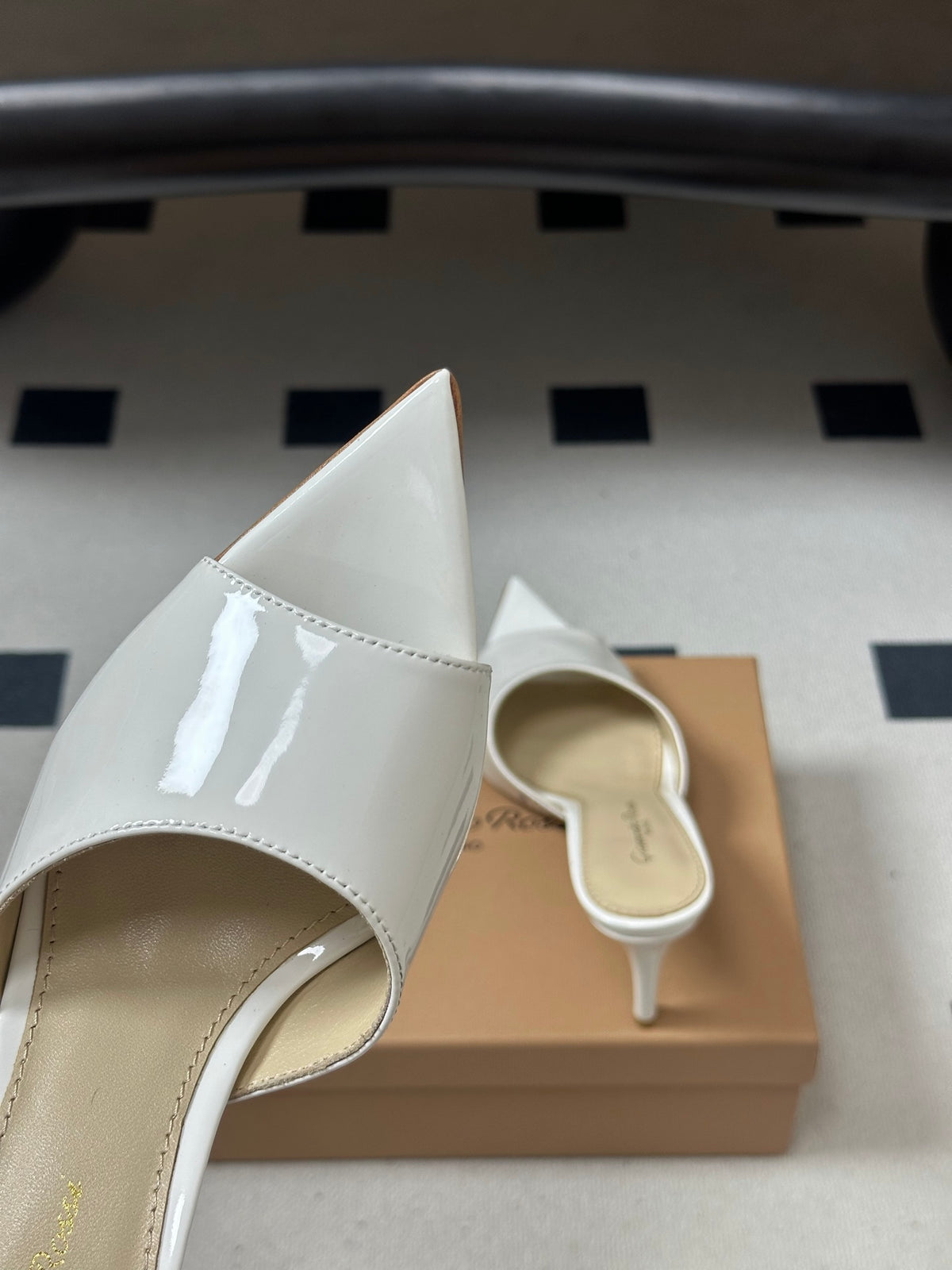 Gianvitto Rossi Mules Sandals