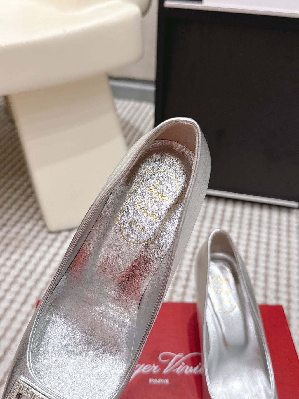 Roger Vivier Sandals
