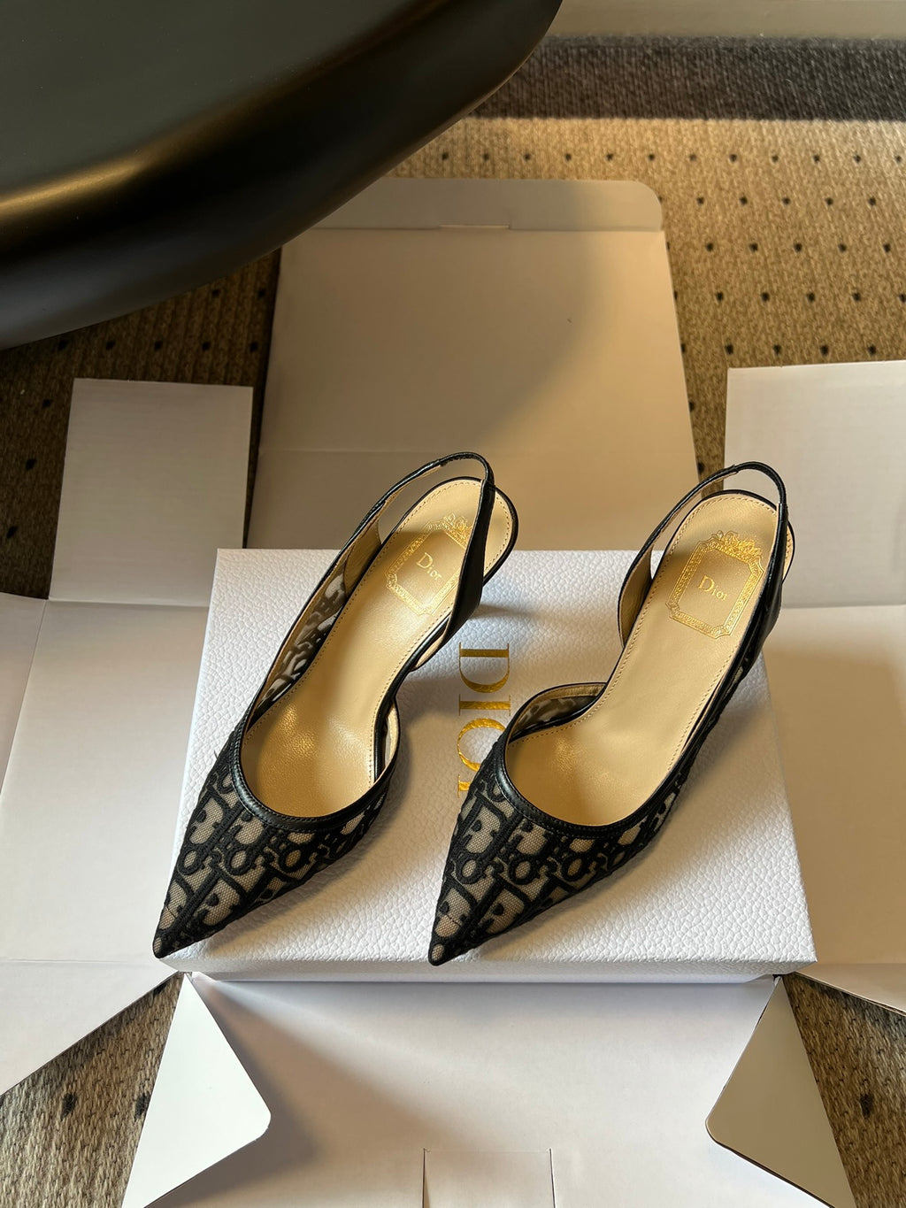 Jadior Pumps