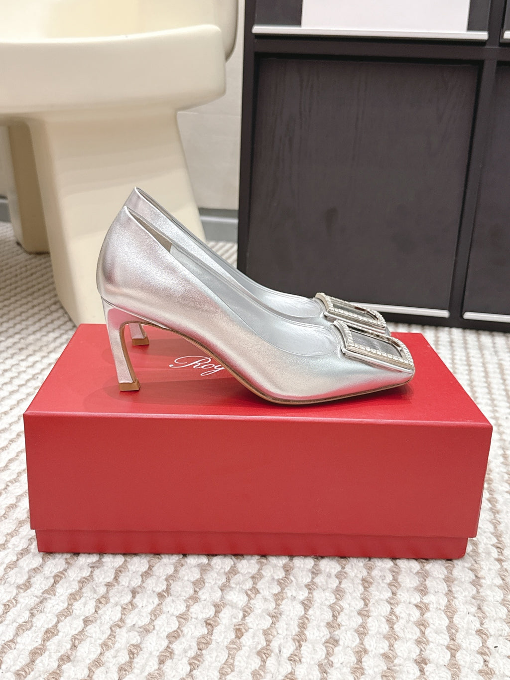 Roger Vivier Sandals