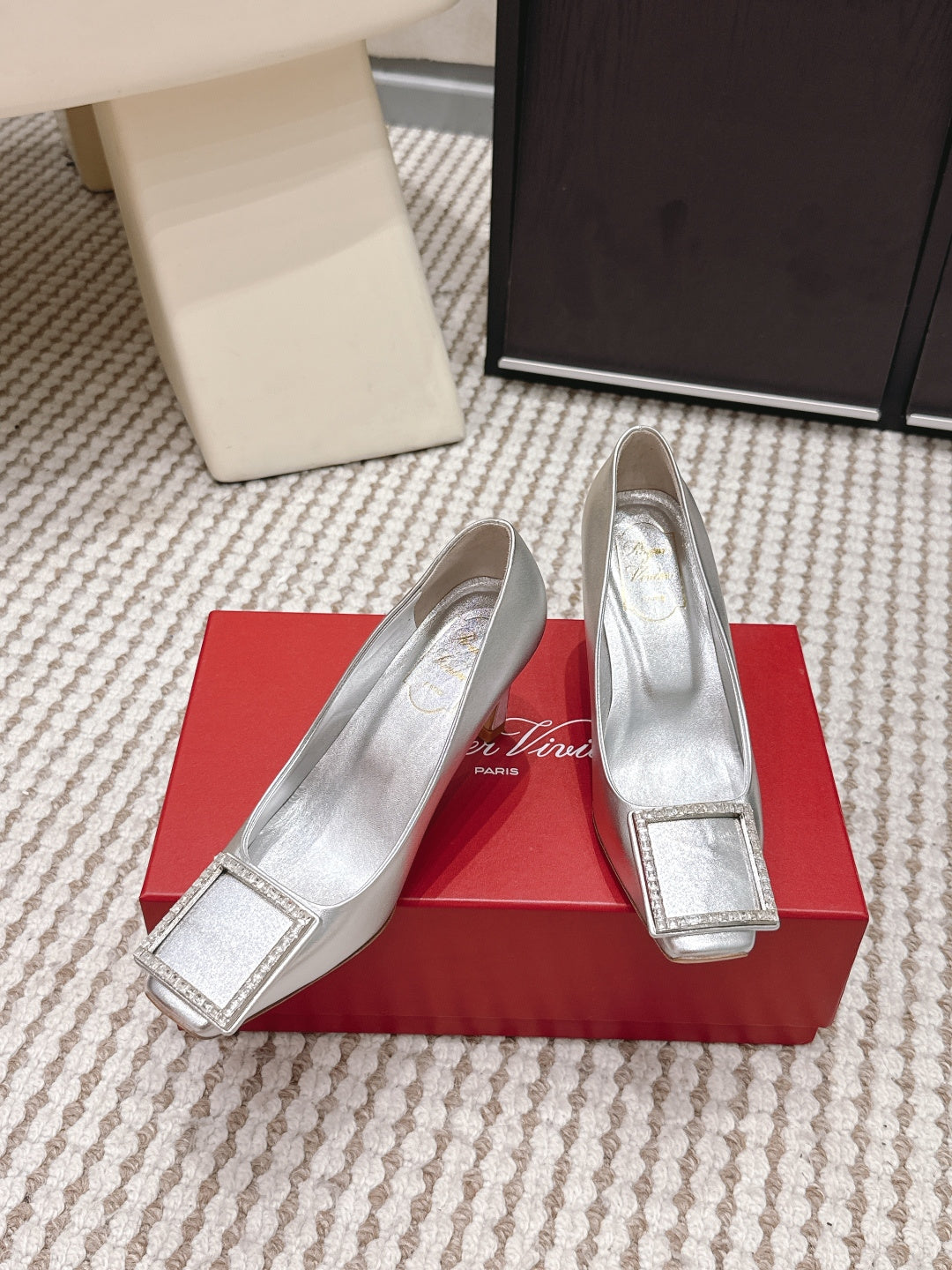 Roger Vivier Sandals