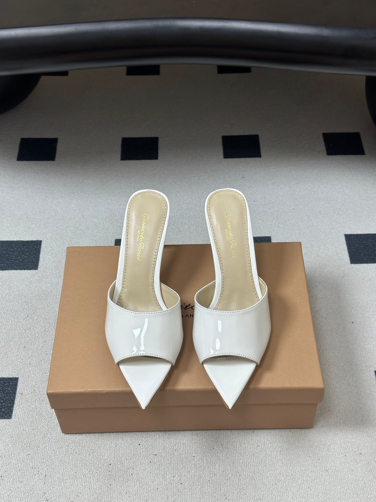 Gianvitto Rossi Mules Sandals