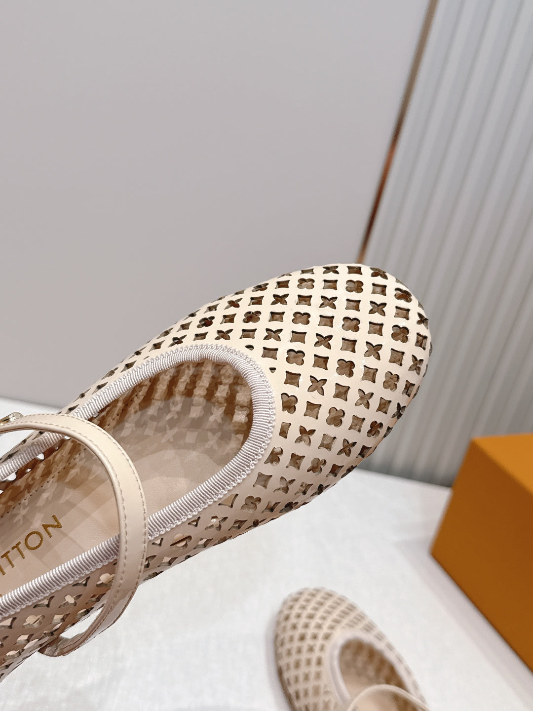 Lv Flats Sandals
