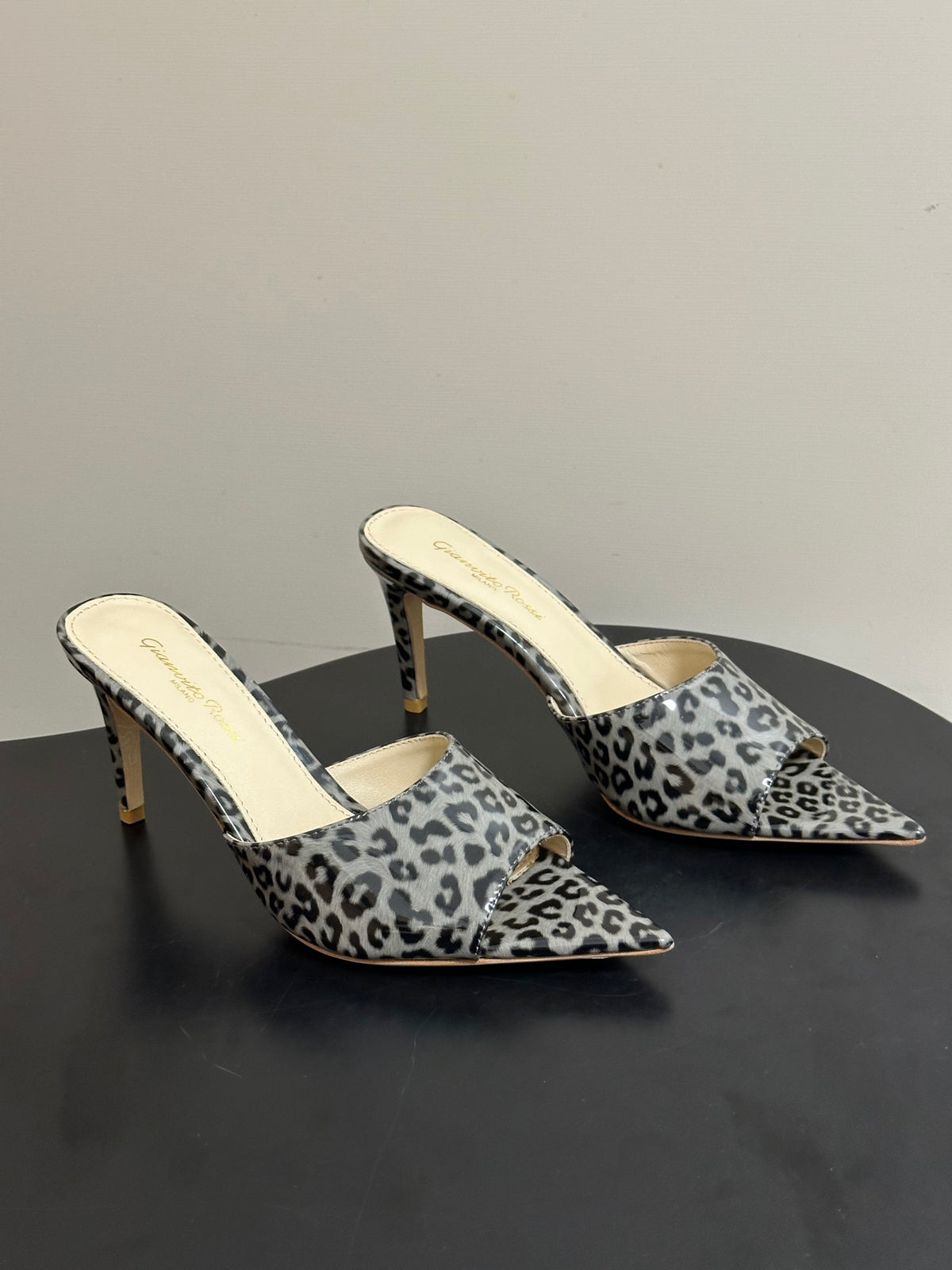 Gianvitto Rossi Mules Sandals