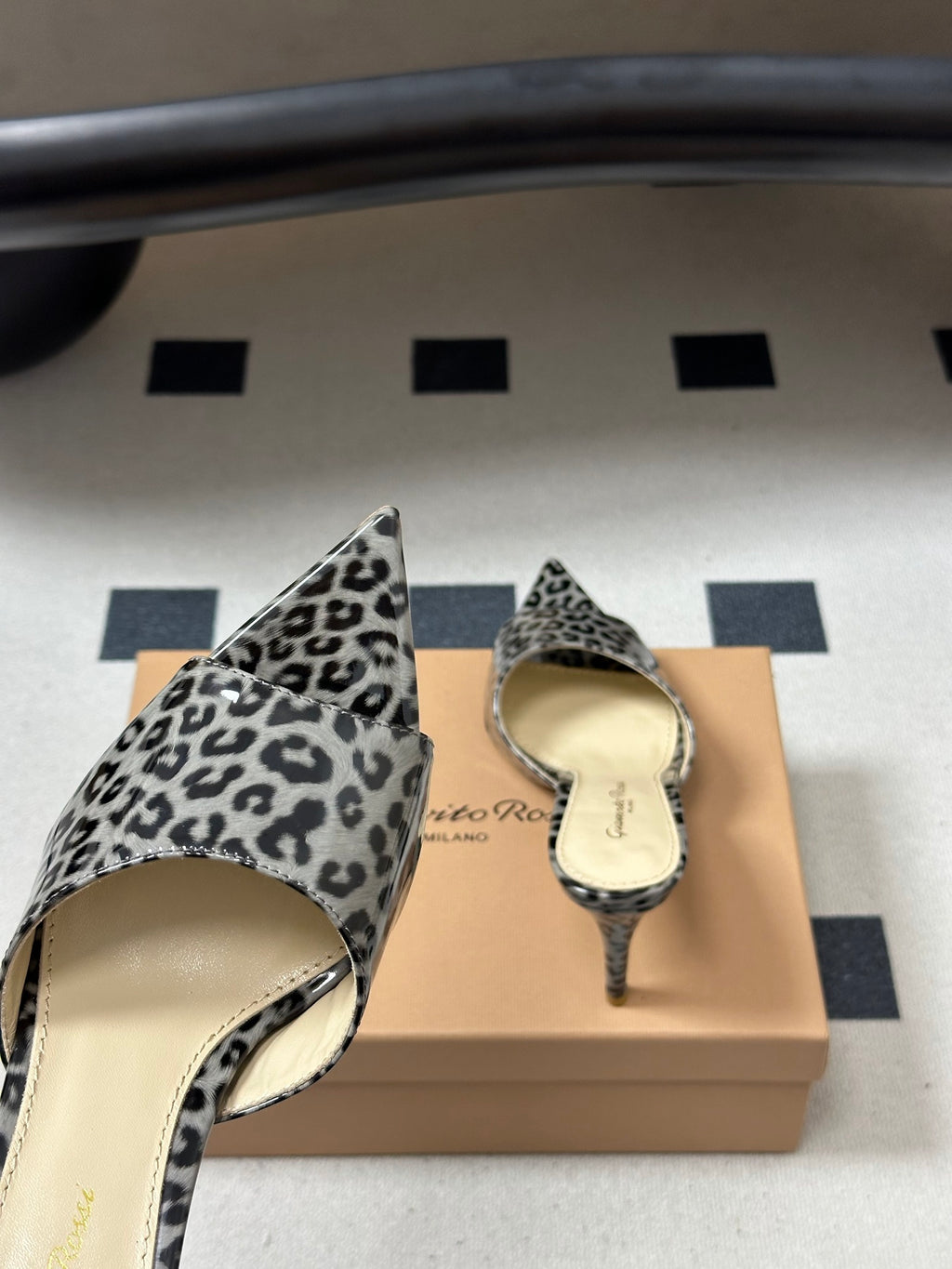 Gianvitto Rossi Mules Sandals