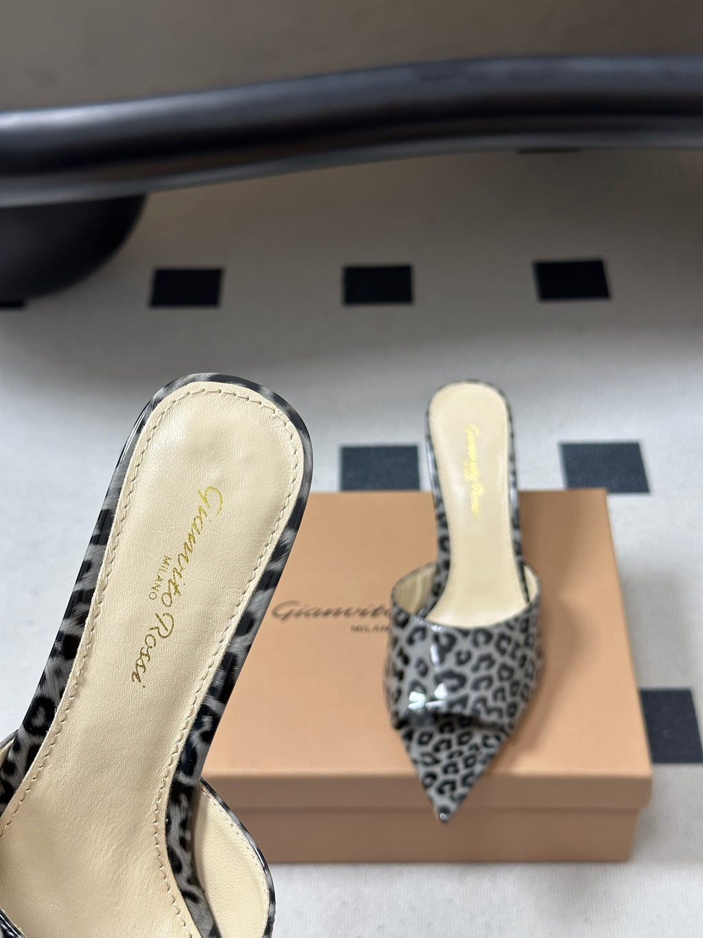 Gianvitto Rossi Mules Sandals