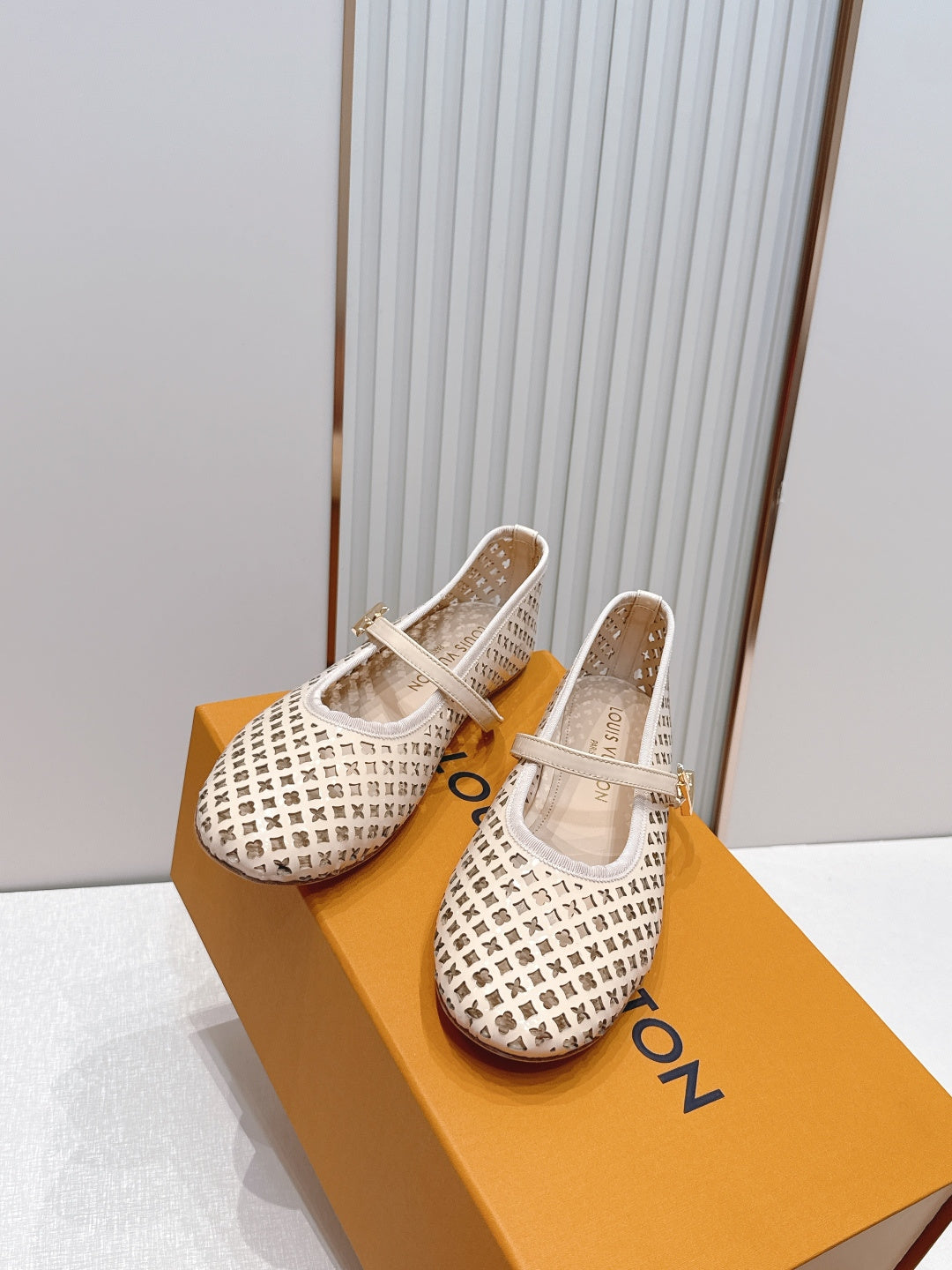 Lv Flats Sandals