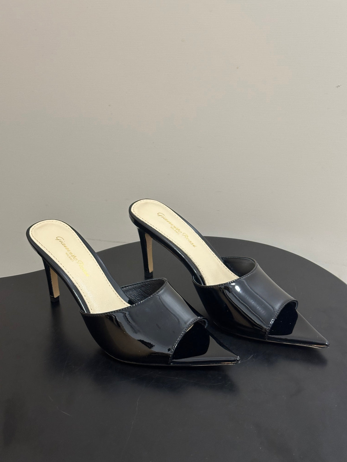 Gianvitto Rossi Mules Sandals