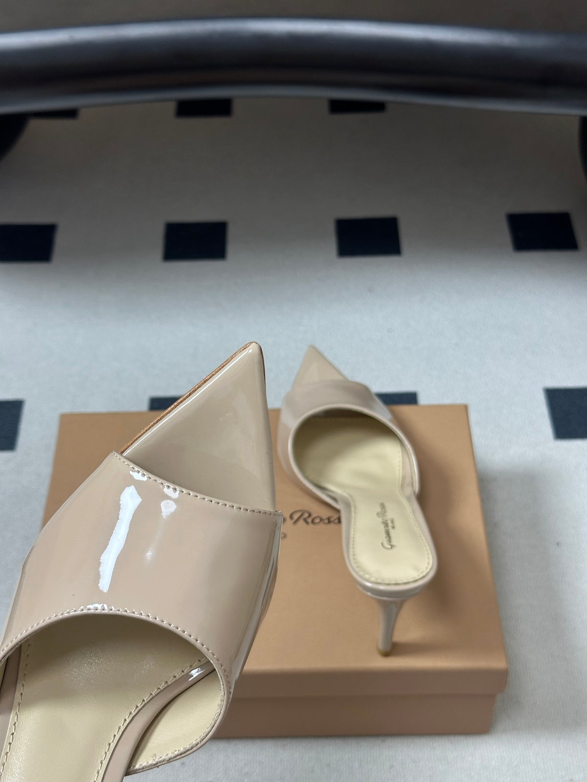Gianvitto Rossi Mules Sandals
