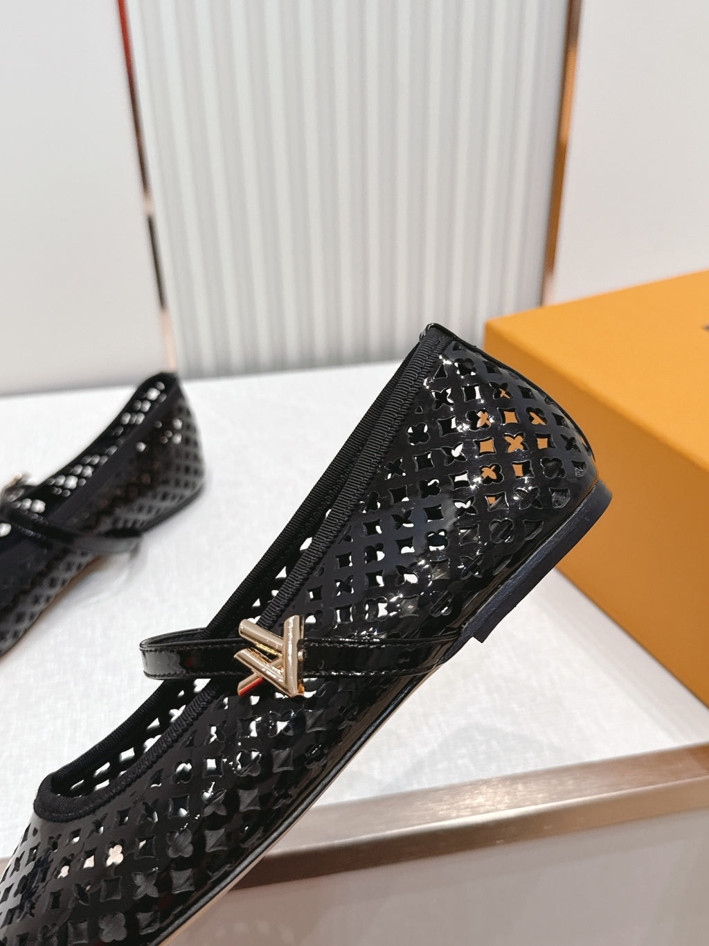 LV Flats Sandals