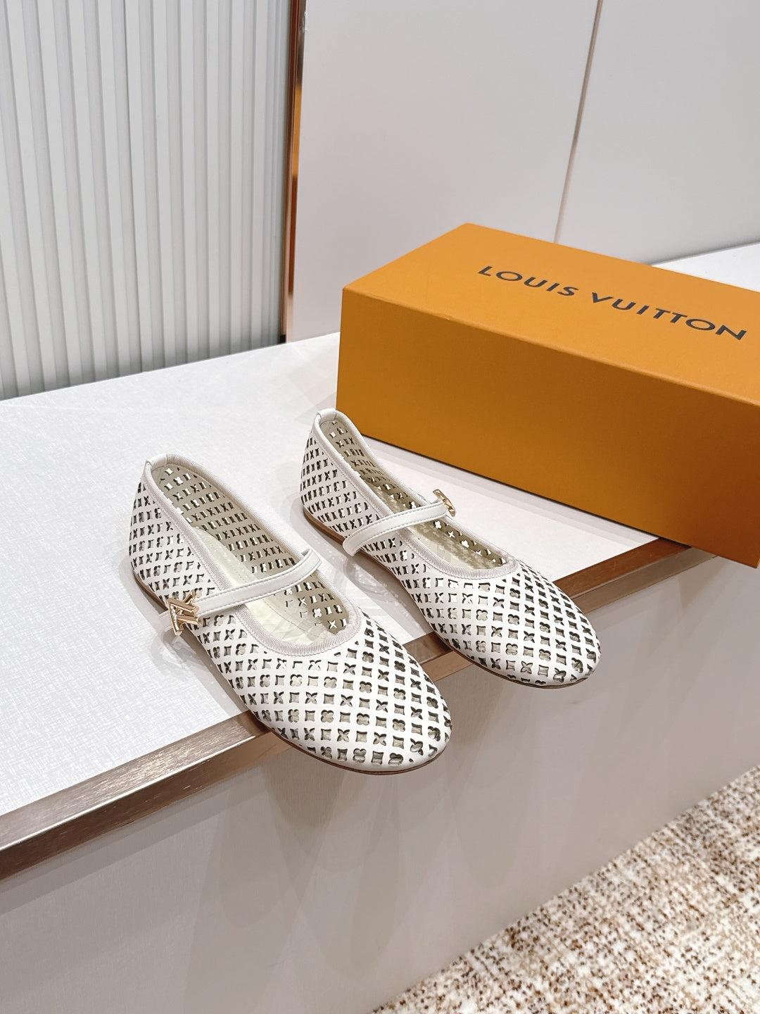LV Flats Sandals