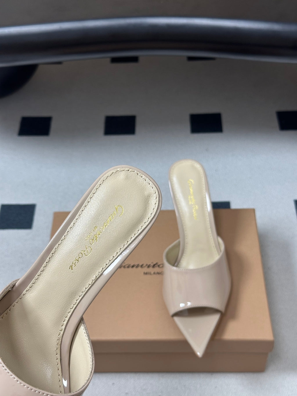 Gianvitto Rossi Mules Sandals