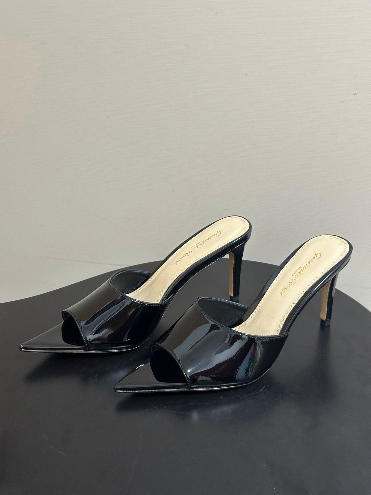 Gianvitto Rossi Mules Sandals