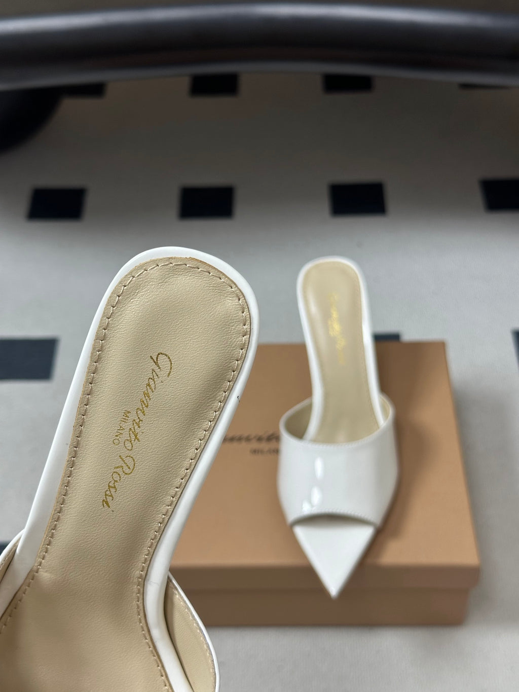 Gianvitto Rossi Mules Sandals