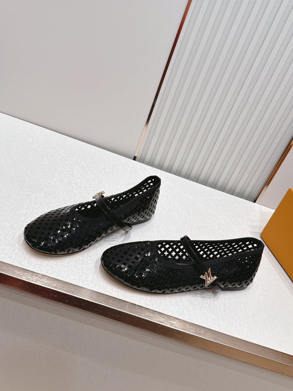 LV Flats Sandals